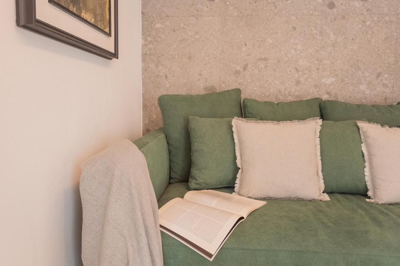 Muralto'S Nest By Rent All Côme Esterno foto